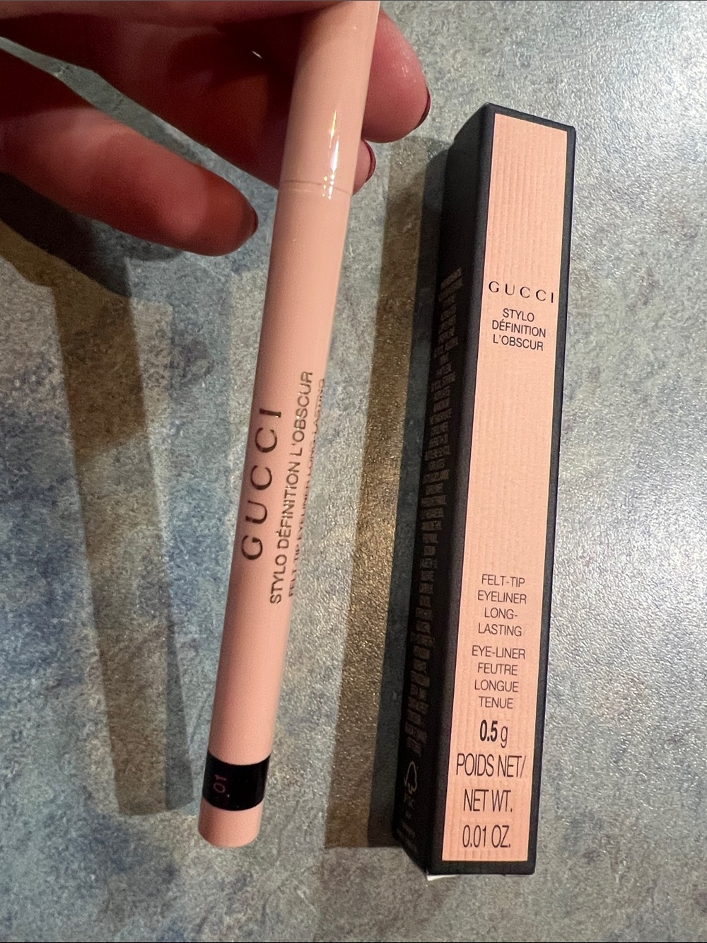 Gucci Stylo Définition L'Obscur Felt-Tip Eyeliner- soft black